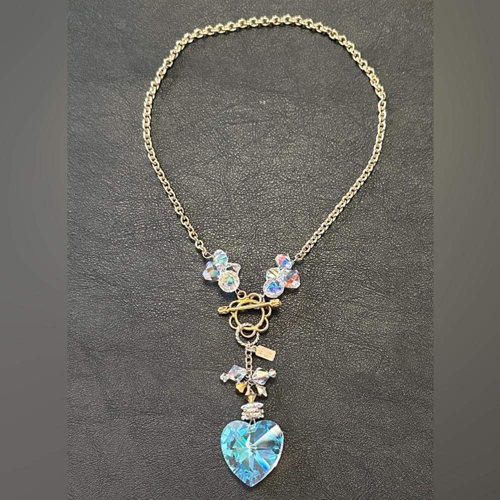 Angie Brown Faceted Crystal Heart Cluster Drop Gold Tone Toggle Necklace